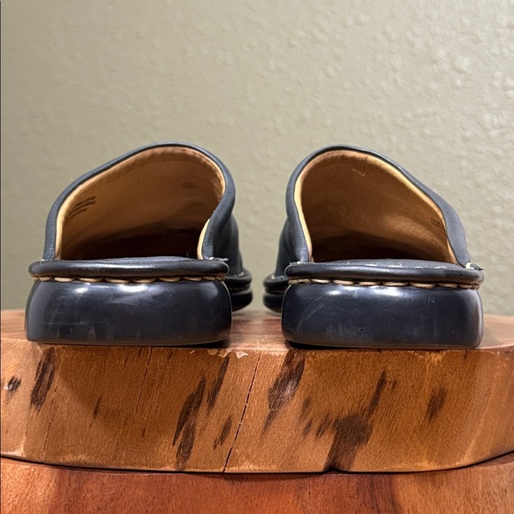 BORN MULES - Picture 6 of 13